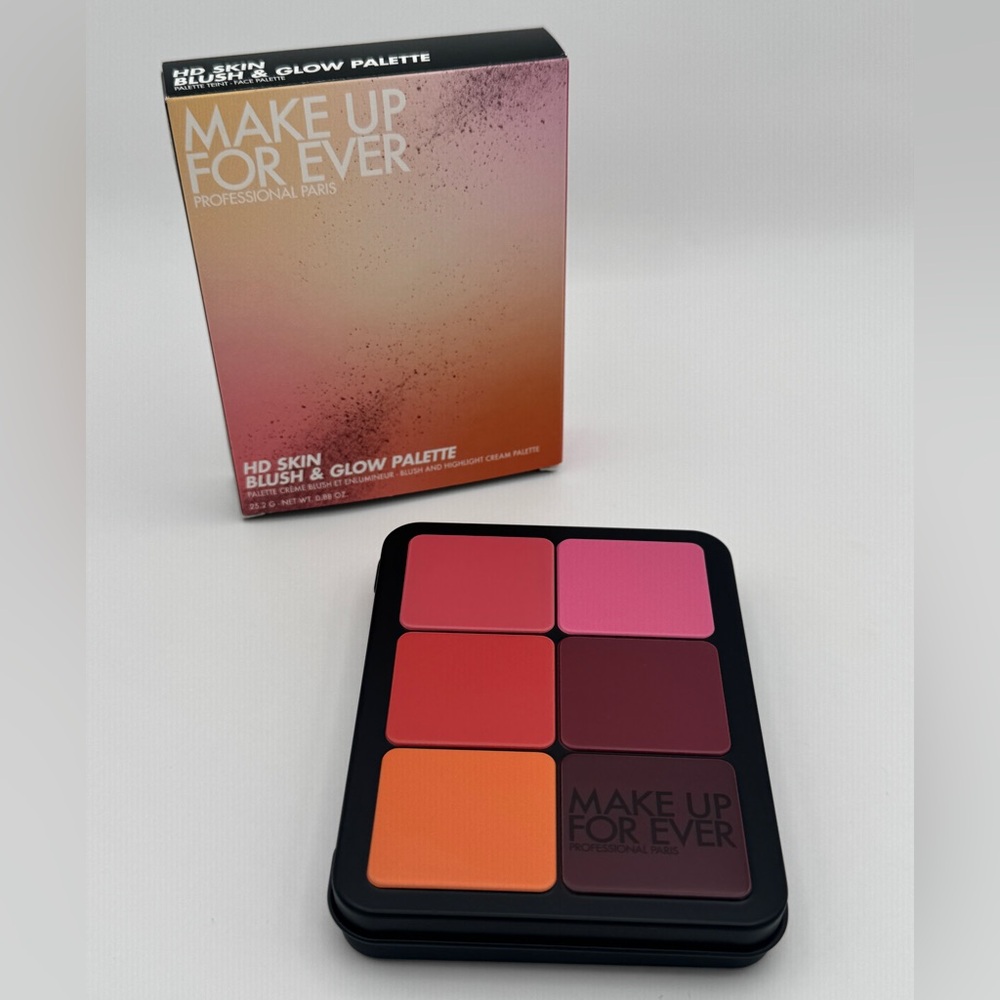 Makeup Forever HD Skin Blush & Glow Palette - 12 colors